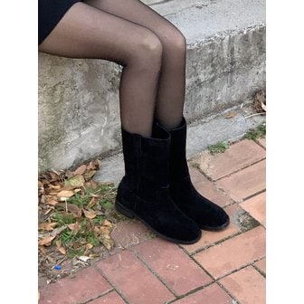 그노노이 소가죽 스웨이드 스트랩 미들부츠 (Black)