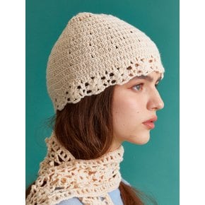 Handmade crochet knitted beanie (Ivory)