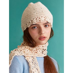 Handmade crochet knitted beanie (Ivory)