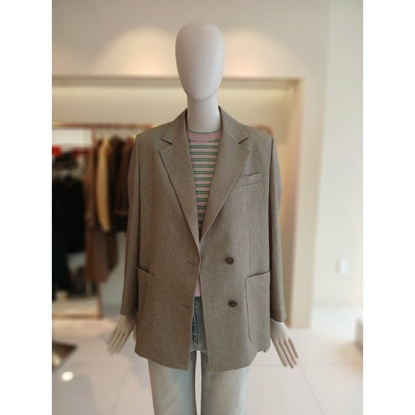 [여주점] 씨씨콜렉트 루즈핏투버튼싱글자켓 E262msf135