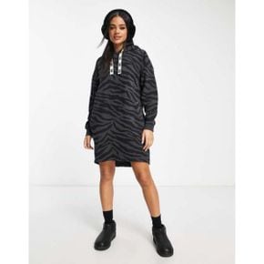 5095098 UGG Aderyn hoodie dress in black zebra 109389698