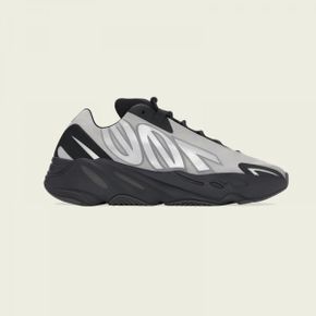 YEEZY 700 MNVN 메탈릭 931090 GW9524