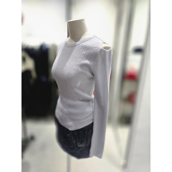 [여주점] 어깨 트임 포인트 슬림 골지 니트 EQ4KL261