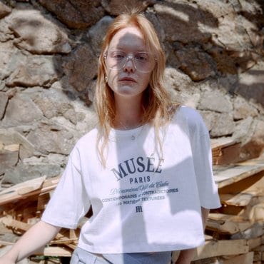 뮤제 LOGOS Musee Paris Graphic Crop T-shirt_White