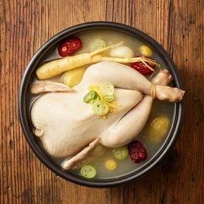 닭 한마리가 통째로 참스토리 삼계탕 900g x 5팩