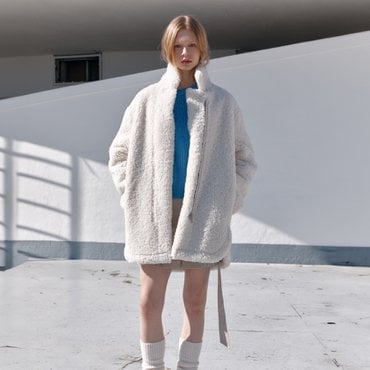 뮤제 NU MOUTON Faux-Shearing Reversible MIDDLE Mustang__Ecru Ivory