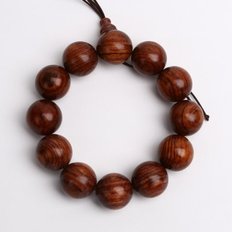 텐바이텐 백단향 나무로 만든 염주 팔찌 친구 지인 선물