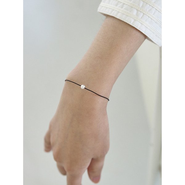 [단독][MJxME] Pearl String Bracelet