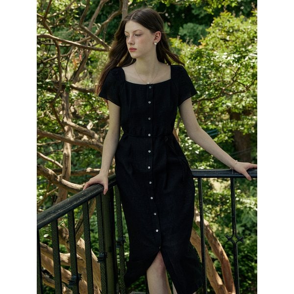 Square neck slim long dress - black