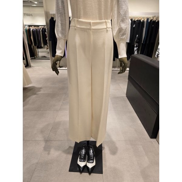 [파주점] 울 턱 베이직 슬랙스 팬츠 JR3A0SL011