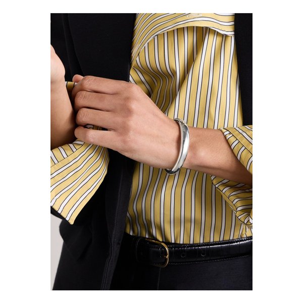 리에 스튜디오 아만다 실버 커프스 팔찌 1647597341706107