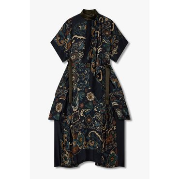 SACAI [사카이] 여성 플로럴 프린트 드레스 (다크 네이비)  6415361105