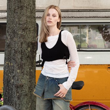 레이브 Crop Bustier Knit Vest in Black VK4AV164-10