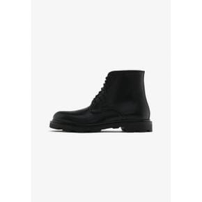 5267774 Massimo Dutti Lace-up ankle boots - black