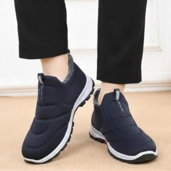 [옷자락] 남자 여자 패딩 슬립온 데일리 따뜻한 스니커즈