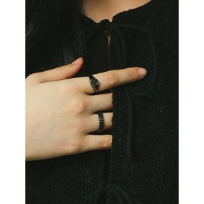 [BLACK] SIGNET SERIES FLAT RING 5