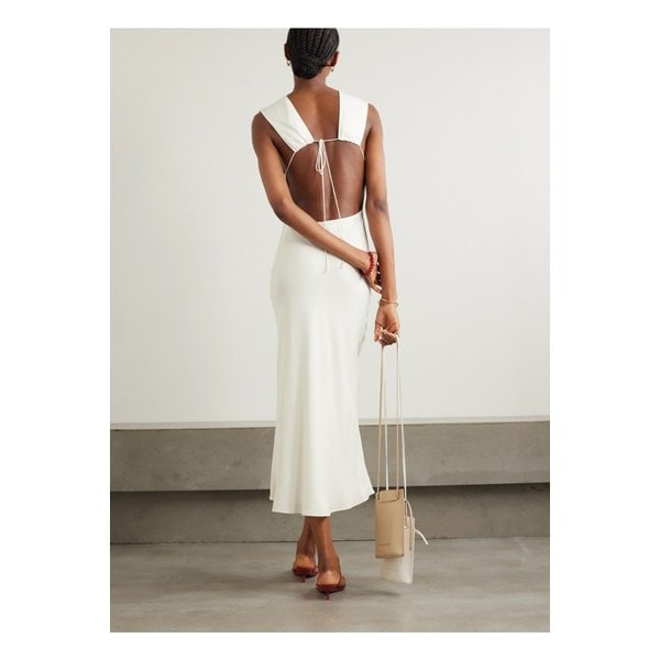 세인트 아그니 오픈 백 트윌 맥시 드레스 화이트 1647597333454848