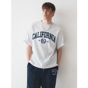 후아유 California Letter Short Sleeve T-shirt WHRAE2324U