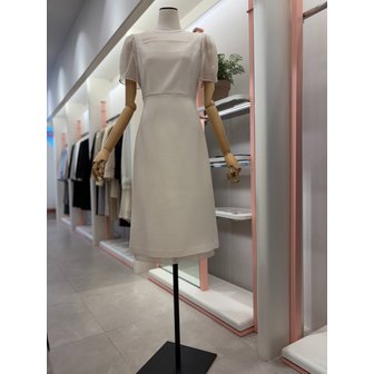 잇미샤 [여주점] 여성 텍스처 레이어드 원피스(ITQ4WOP760)