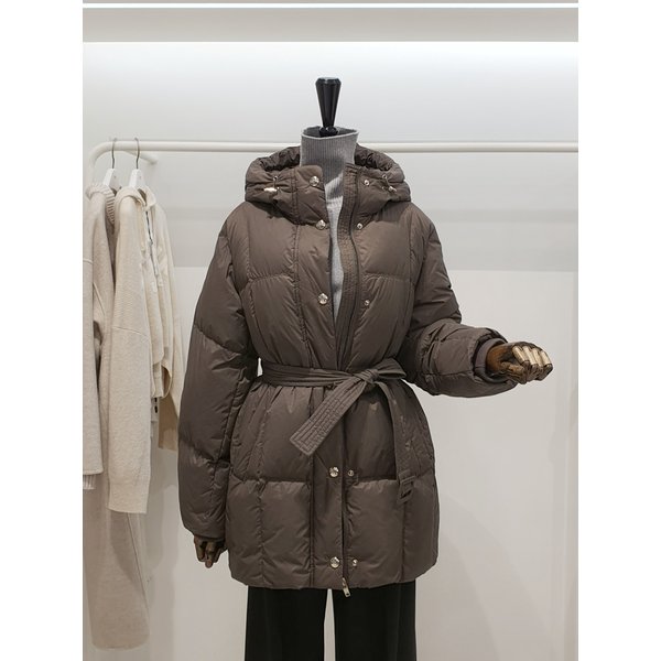 [파주점] 쥬크 주크 후드넥 벨티드 구스 패딩점퍼 V254PSG948