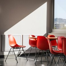 [허먼밀러 공식딜러] Eames Molded Plastic Side Chair, 4-Leg (Red Orange/Chrome)