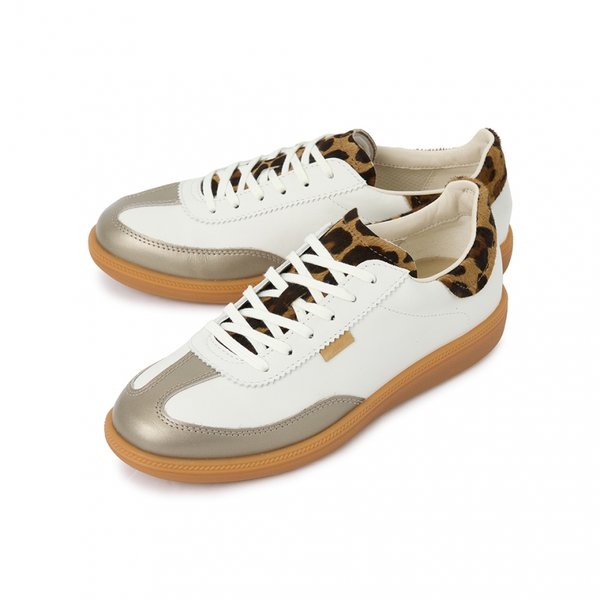 [부산점] 소프트 11 여성 스니커즈 235813 61581