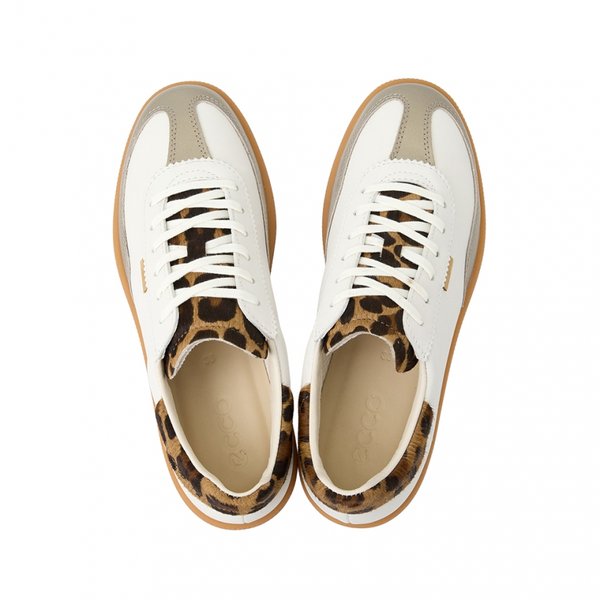 [부산점] 소프트 11 여성 스니커즈 235813 61581