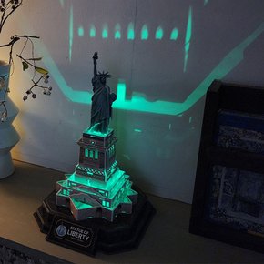 큐빅펀 3D입체퍼즐 세계유명 건축물 종이모형 조립 만들기 키덜트 뉴욕 자유의여신상 LED