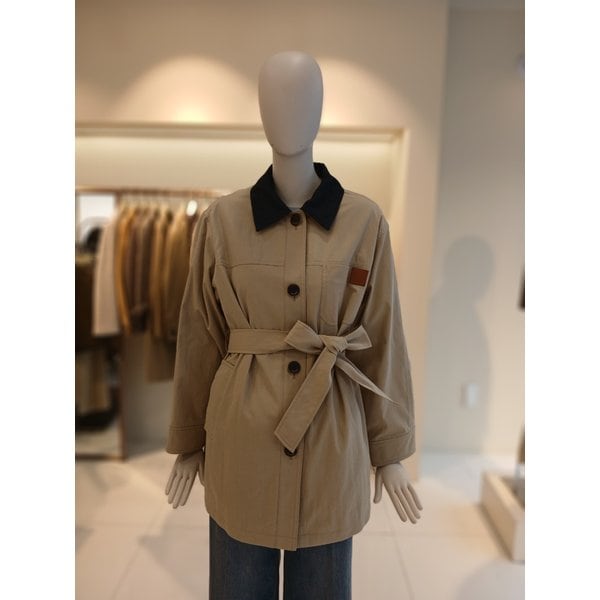 [여주점] 씨씨콜렉트 카라배색벨티드하프점퍼 E261msj101