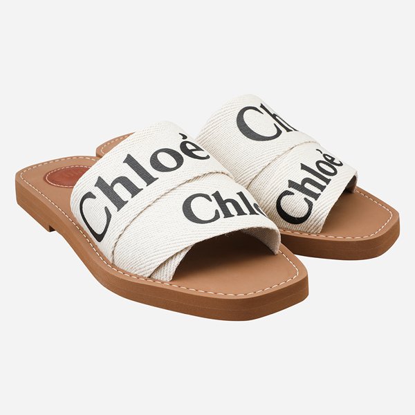 [시흥점] 6S CHC22U188Z3 101 우디 플랫 뮬 화이트