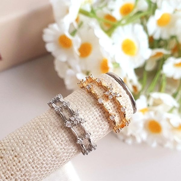 [옷자락] 여자 데일리 큐빅 트윈라인 나비 프리사이즈 반지