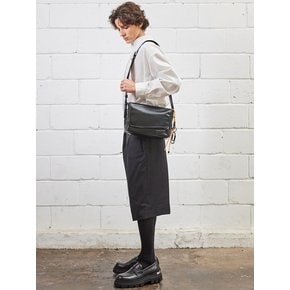 NO.18 MARKO CROSS BAG _ BLACK