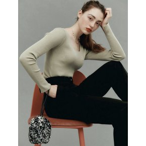 [16color] V. square neck knit