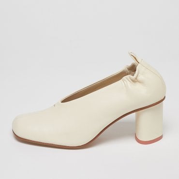 아카이브앱크 Bold pumps(Coconut milk)_OK1BX25002VNI
