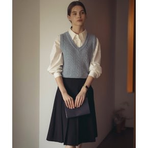 Eyelet cable wool knit vest_blue