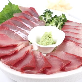 인정식탁 [연자매수산] 8kg급 이상 속초 대방어 필렛 500g x2팩 (1kg)