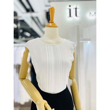 잇미샤 핀턱 민소매 블라우스 ITO4BBL500