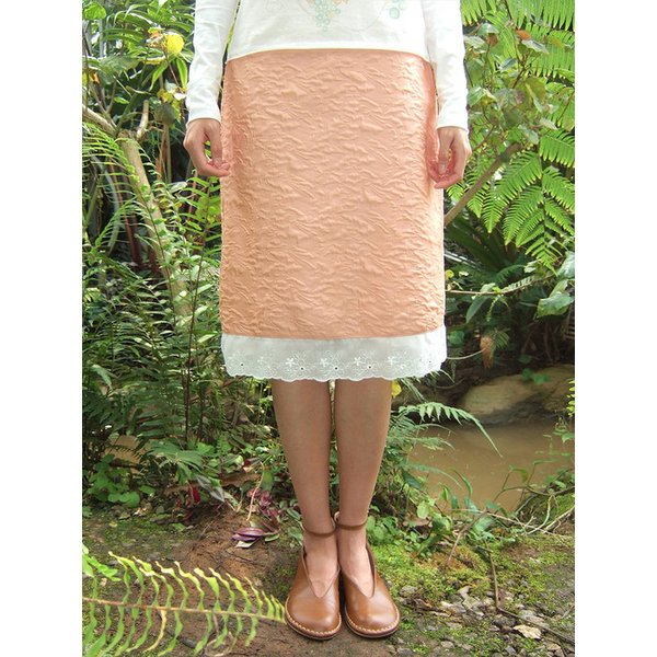 Embossed Floral Skirt (Peach Nude)