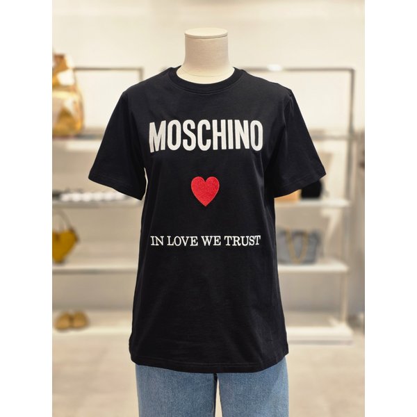 [여주점] 로고 하트 자수 반팔 티셔츠 (170305412555)