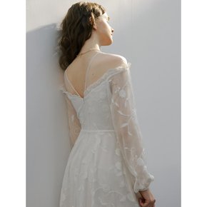 DD_Bride lace embroidered dress