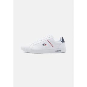 3695337 Lacoste EUROPA PRO TRI 123 - Trainers white/navy/red