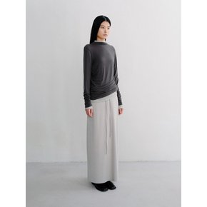 WOOL MOCK NECK CURVED T-SHIRT [CHARCOAL]