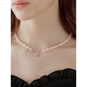 Roseny Pearl Choker