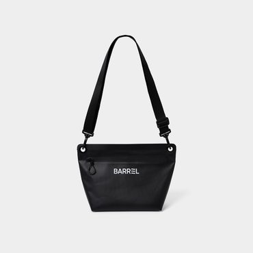 배럴 드라이 크로스 백 6L 블랙 (B5SUADB007BLK)