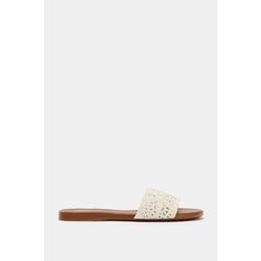 크로셰 슬라이드 플랫 샌들 / 3657/710/111 LIGHT BEIGE