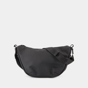 26SS 레인스 숄더백 1467001 BLACK DOM