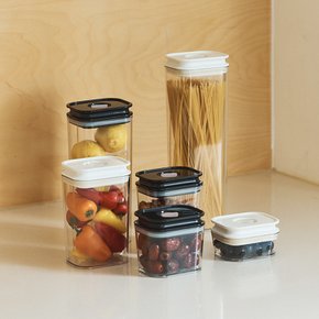꾹꾹이 밀폐용기 반찬통  (5호 1680ml) 1+1