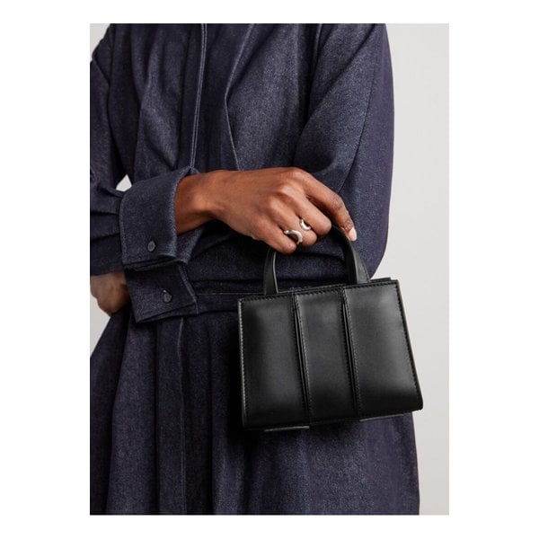 휘트니 백 3 나노 플리츠 가죽 토트 블랙 46376663162890484