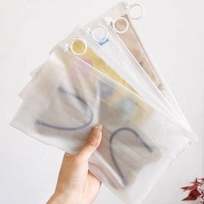 미니멀 반투명 고리 슬라이드 지퍼백 23x14cm LM-0809 옷자락