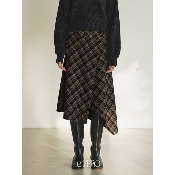 버튼 체크 랩 스커트 / 브라운